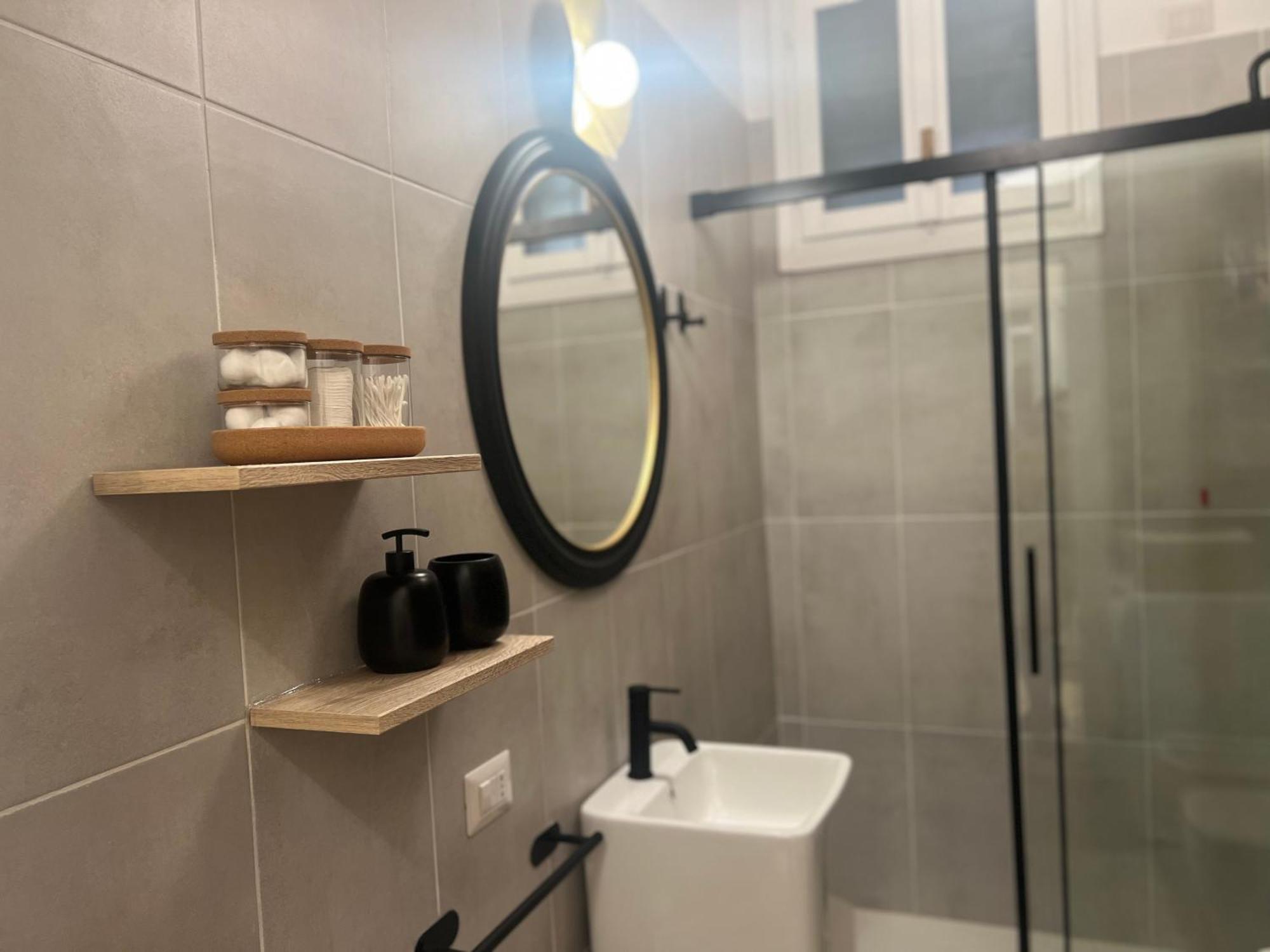Appartement La Regina Delle Locazioni In Bocconi Milan