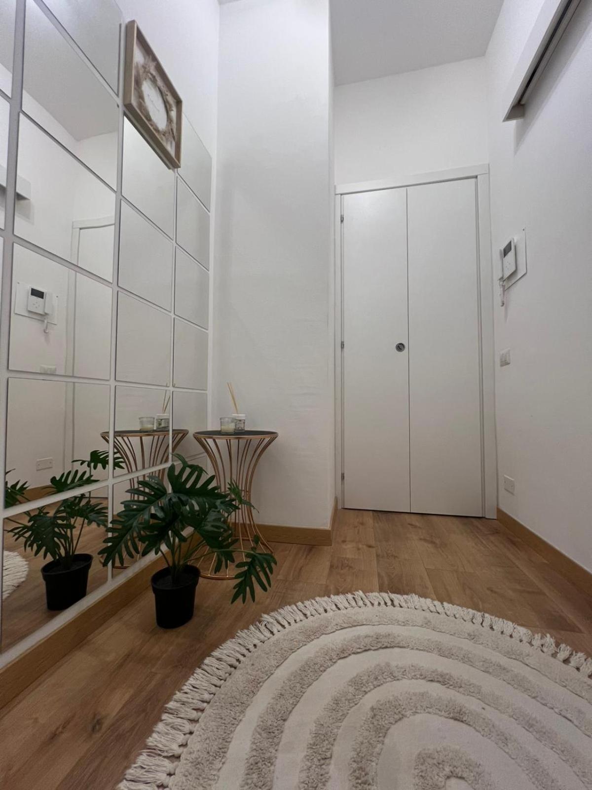 Appartement La Regina Delle Locazioni In Bocconi Milan